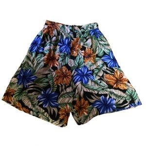 Vintage 80s floral high waist mom shorts